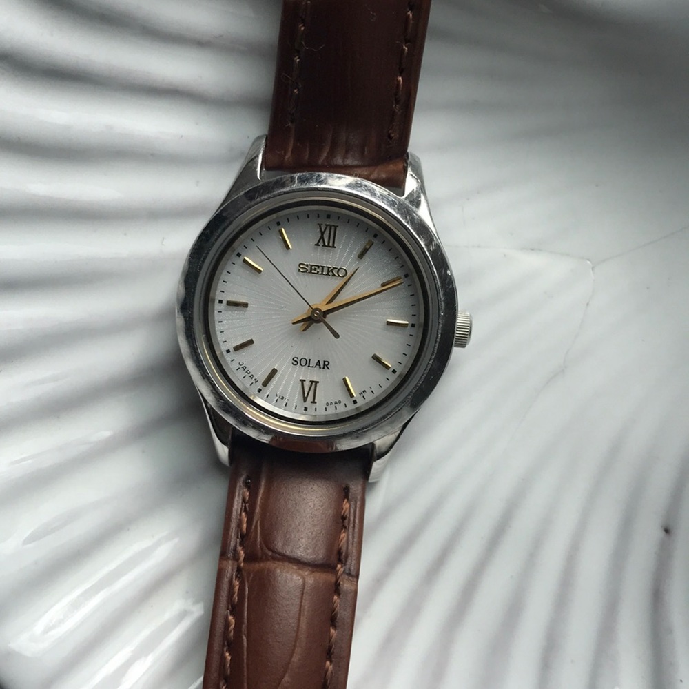 SEIKO solar watch